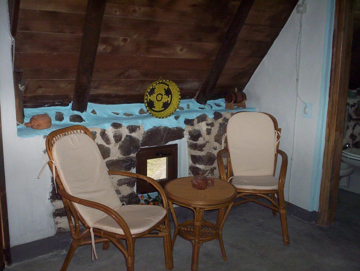 Ovile Juanne Loddo Orosei Bagian luar foto